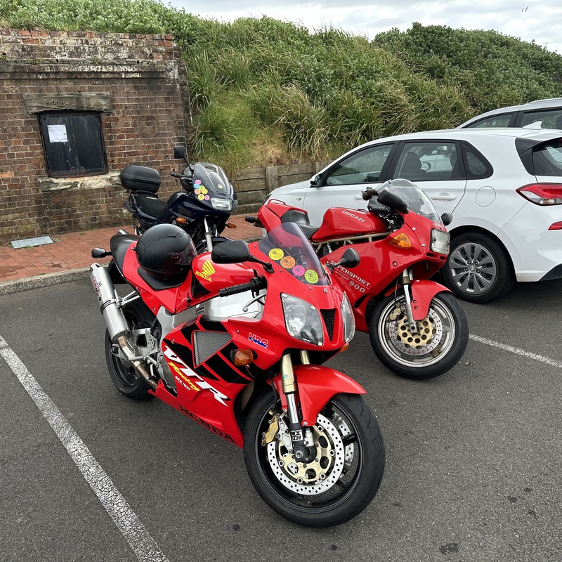 Ride to Woolongong Lighthouse